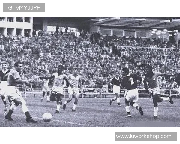 83号足球球星的辉煌历程与传奇时刻回顾